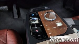 BMW iX xDrive50 Sport Plus 2024 года из Южной Кореи