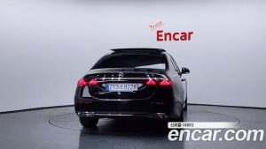 Mercedes-Benz E-Class E200 Avantgarde 2025 года из Южной Кореи