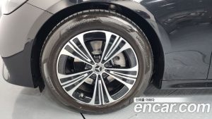 Mercedes-Benz E-Class E200 Avantgarde 2025 года из Южной Кореи
