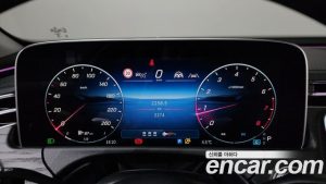 Mercedes-Benz E-Class E200 Avantgarde 2025 года из Южной Кореи