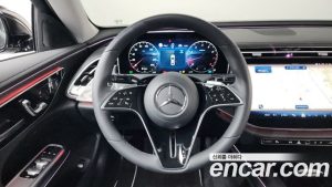 Mercedes-Benz E-Class E200 Avantgarde 2025 года из Южной Кореи