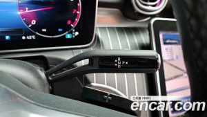 Mercedes-Benz C-Class C300 4MATIC Avantgarde 2023 года из Южной Кореи