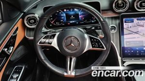 Mercedes-Benz C-Class C300 4MATIC Avantgarde 2023 года из Южной Кореи