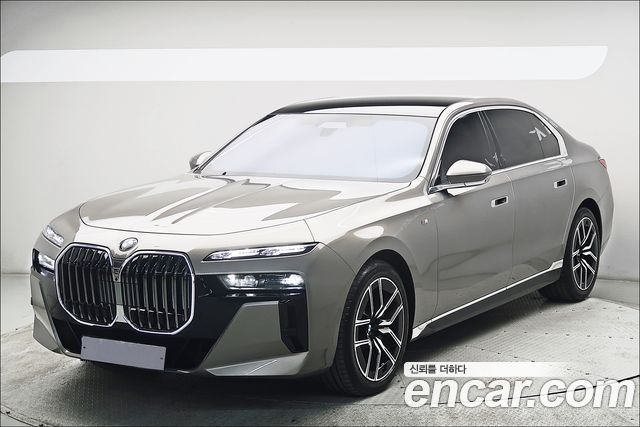 BMW 7-Series 740i xDrive M Sport Limited 2025 года из Кореи