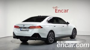 BMW 5-Series 520i M Sport 2024 года из Южной Кореи