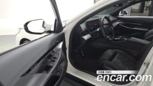 BMW 5-Series 520i M Sport 2024 года из Южной Кореи