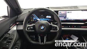 BMW 5-Series 520i M Sport 2024 года из Южной Кореи