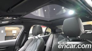 BMW 5-Series 520i M Sport 2024 года из Южной Кореи