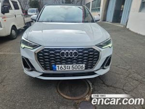 Audi Q3 35 TDI Premium Sportback 2023 года из Южной Кореи
