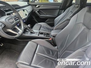 Audi Q3 35 TDI Premium Sportback 2023 года из Южной Кореи
