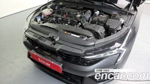 Kia K5 1.6 Turbo 2024 года из Южной Кореи