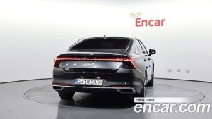 Kia K8 Signature 2024 года из Южной Кореи