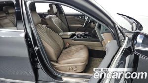 Kia K8 Signature 2024 года из Южной Кореи