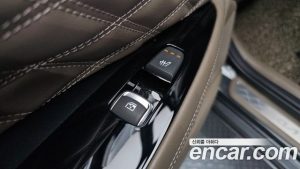 Kia K8 Signature 2024 года из Южной Кореи