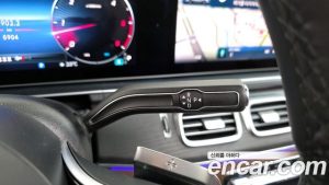 Mercedes-Benz GLE-Class GLE300d 4MATIC 2025 года из Южной Кореи