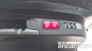 Mercedes-Benz GLE-Class GLE300d 4MATIC 2025 года из Южной Кореи
