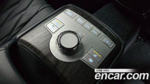 Genesis G80 Бензин 2.5 Turbo AWD 2025 года из Южной Кореи