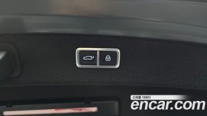 Genesis G80 Бензин 2.5 Turbo AWD 2025 года из Южной Кореи