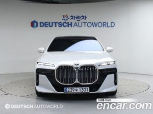 BMW 7-Series 740i xDrive M Sport 2024 года из Южной Кореи