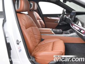 BMW 7-Series 740i xDrive M Sport 2024 года из Южной Кореи