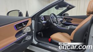 Mercedes-Benz CLE-Class CLE450 4MATIC Cabriolet 2025 года из Южной Кореи