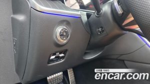Mercedes-Benz CLE-Class CLE450 4MATIC Cabriolet 2025 года из Южной Кореи