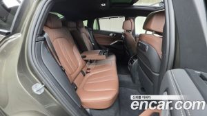 BMW X6 xDrive40i M Sport 2025 года из Южной Кореи