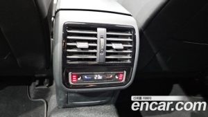 Volkswagen Arteon 2.0 TDI Prestige 2023 года из Южной Кореи