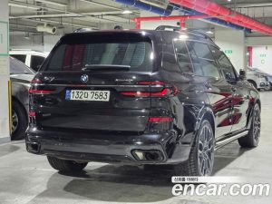 BMW X7 xDrive 40i M Sport 7-Seater 2024 года из Южной Кореи