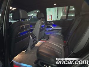 BMW X7 xDrive 40i M Sport 7-Seater 2024 года из Южной Кореи