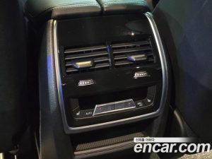 BMW X7 xDrive 40i M Sport 7-Seater 2024 года из Южной Кореи