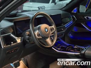 BMW X7 xDrive 40i M Sport 7-Seater 2024 года из Южной Кореи