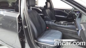 Kia K8 Signature Black 2025 года из Южной Кореи