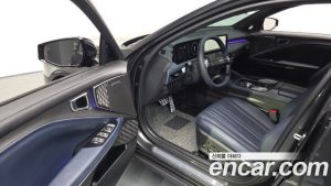 Kia K8 Signature Black 2025 года из Южной Кореи