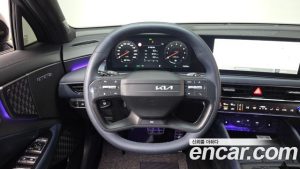 Kia K8 Signature Black 2025 года из Южной Кореи