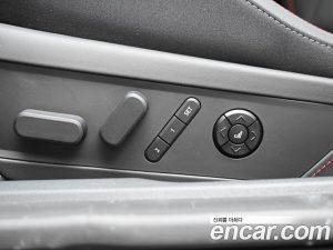 Mini Cooper JCW 2025 года из Южной Кореи