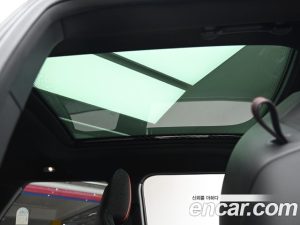Mini Cooper JCW 2025 года из Южной Кореи