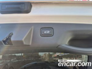 Kia EV3 Standard 2WD 2025 года из Южной Кореи