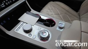 Genesis GV80 2.5T Бензин 2WD 2024 года из Южной Кореи