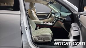 Genesis GV80 2.5T Бензин 2WD 2024 года из Южной Кореи