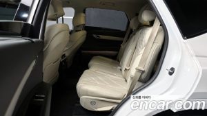 Genesis GV80 2.5T Бензин 2WD 2024 года из Южной Кореи