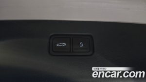 Genesis GV80 2.5T Бензин 2WD 2024 года из Южной Кореи