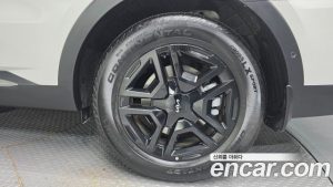 Kia Sorento HEV 1.6 2WD 2024 года из Южной Кореи