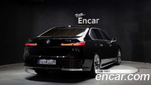 BMW 7-Series 740d xDrive Design Pure Excellence 2023 года из Южной Кореи
