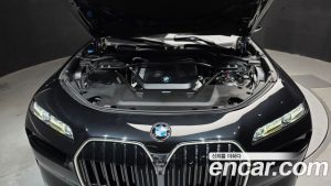 BMW 7-Series 740d xDrive Design Pure Excellence 2023 года из Южной Кореи