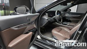 BMW 7-Series 740d xDrive Design Pure Excellence 2023 года из Южной Кореи