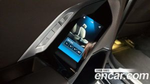 BMW 7-Series 740d xDrive Design Pure Excellence 2023 года из Южной Кореи