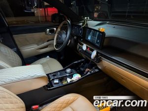 Kia Sorento HEV 1.6 2WD 2024 года из Южной Кореи