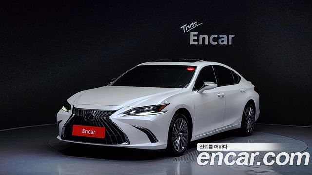 Lexus ES Executive 2023 года из Кореи