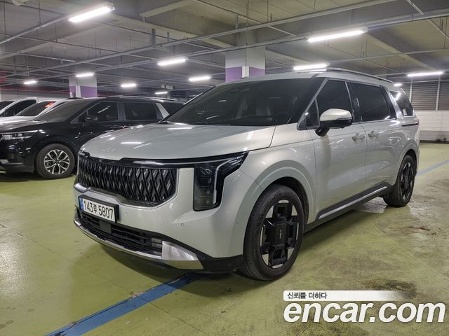 Kia Canival HEV 9-Seater Signature 2025 года из Кореи